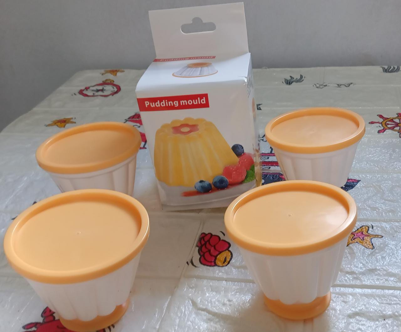 5971 Pudding Molds, Custard Mould, Mould for Jelly Ice creams, Set of 4 Cups with Lid 5971 Pudding Molds, Custard Mould, Mould for Jelly Ice creams, Set of 4 Cups with Lid
